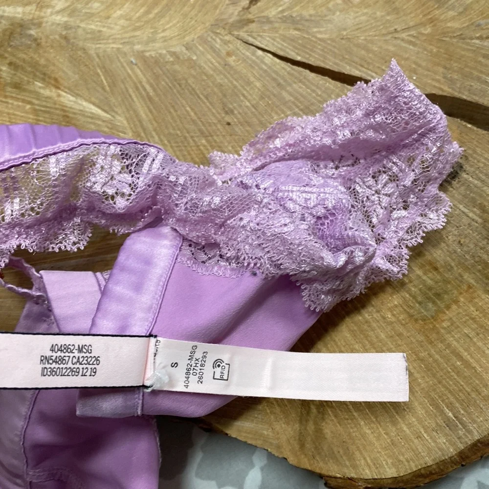 Victoria Secret. Size Small. - Picture 4 of 4
